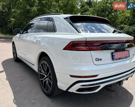 Білий Ауді Q8, об'ємом двигуна 3 л та пробігом 30 тис. км за 65000 $, фото 8 на Automoto.ua