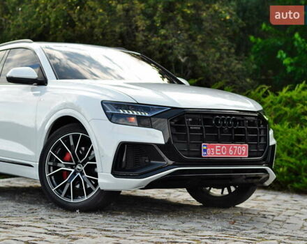 Белый Ауди Q8, объемом двигателя 3 л и пробегом 31 тыс. км за 72500 $, фото 3 на Automoto.ua