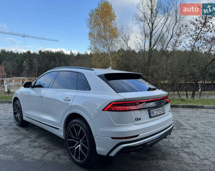 Белый Ауди Q8, объемом двигателя 2.97 л и пробегом 31 тыс. км за 73500 $, фото 5 на Automoto.ua