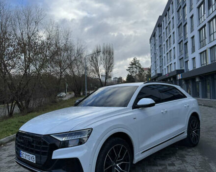 Белый Ауди Q8, объемом двигателя 2.97 л и пробегом 31 тыс. км за 73500 $, фото 1 на Automoto.ua