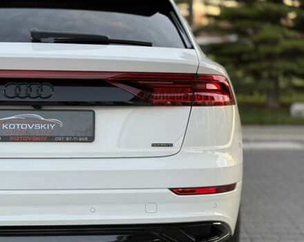 Белый Ауди Q8, объемом двигателя 3 л и пробегом 36 тыс. км за 68000 $, фото 26 на Automoto.ua