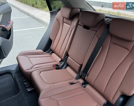 Ауди Q8 2023 в Киеве на Automoto.ua Белый Ауди Q8, объемом двигателя 2.97 л и пробегом 71 тыс. км за 75900 $, фото 46 на Automoto.ua