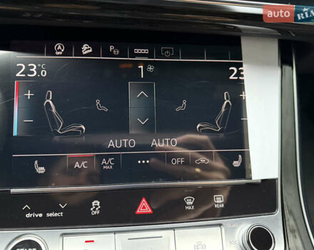 Білий Ауді Q8, об'ємом двигуна 2.97 л та пробігом 15 тис. км за 79900 $, фото 57 на Automoto.ua