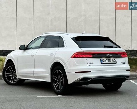 Ауди Q8 2023 в Киеве на Automoto.ua Белый Ауди Q8, объемом двигателя 2.97 л и пробегом 71 тыс. км за 75900 $, фото 15 на Automoto.ua