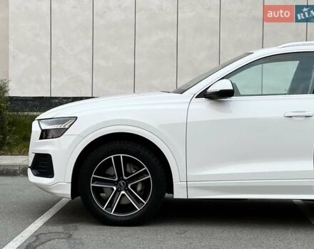 Ауди Q8 2023 в Киеве на Automoto.ua Белый Ауди Q8, объемом двигателя 2.97 л и пробегом 71 тыс. км за 75900 $, фото 10 на Automoto.ua