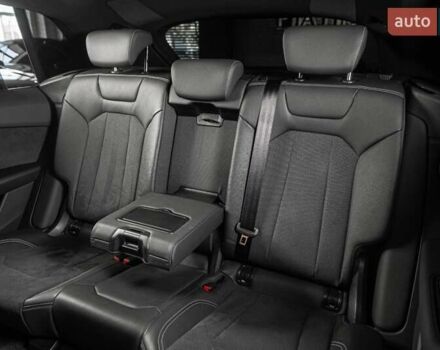 Белый Ауди Q8, объемом двигателя 2.97 л и пробегом 114 тыс. км за 74900 $, фото 22 на Automoto.ua