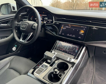Белый Ауди Q8, объемом двигателя 2.97 л и пробегом 31 тыс. км за 73500 $, фото 45 на Automoto.ua