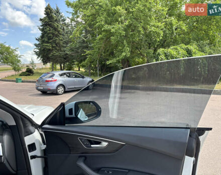 Білий Ауді Q8, об'ємом двигуна 3 л та пробігом 30 тис. км за 65000 $, фото 24 на Automoto.ua