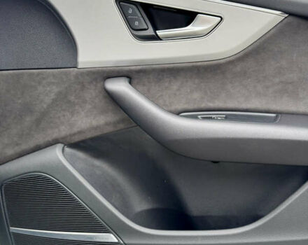 Білий Ауді Q8, об'ємом двигуна 2.97 л та пробігом 94 тис. км за 72500 $, фото 48 на Automoto.ua