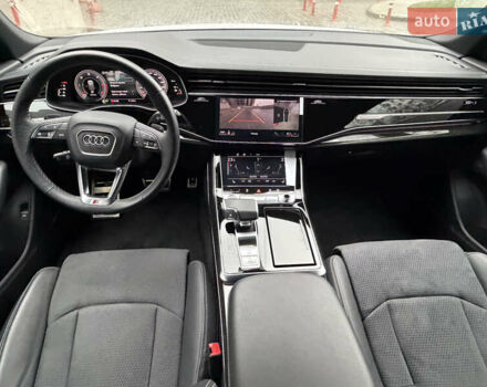 Білий Ауді Q8, об'ємом двигуна 2.97 л та пробігом 15 тис. км за 79900 $, фото 65 на Automoto.ua