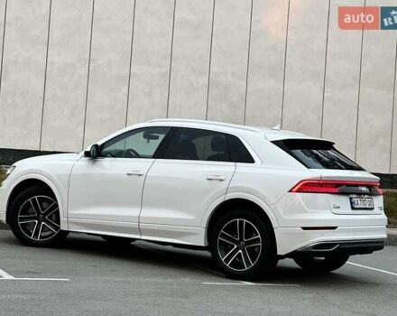 Ауди Q8 2023 в Киеве на Automoto.ua Белый Ауди Q8, объемом двигателя 2.97 л и пробегом 71 тыс. км за 75900 $, фото 12 на Automoto.ua