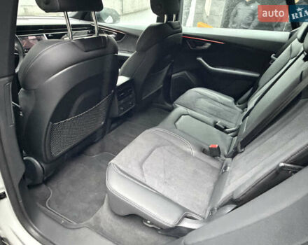 Білий Ауді Q8, об'ємом двигуна 2.97 л та пробігом 15 тис. км за 79900 $, фото 62 на Automoto.ua