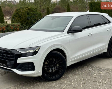 Білий Ауді Q8, об'ємом двигуна 2.97 л та пробігом 94 тис. км за 72500 $, фото 3 на Automoto.ua