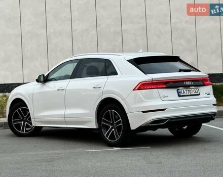 Ауди Q8 2023 в Киеве на Automoto.ua Белый Ауди Q8, объемом двигателя 2.97 л и пробегом 71 тыс. км за 75900 $, фото 14 на Automoto.ua