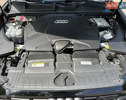 Білий Ауді Q8, об'ємом двигуна 3 л та пробігом 30 тис. км за 65000 $, фото 19 на Automoto.ua