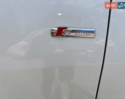 Білий Ауді Q8, об'ємом двигуна 3 л та пробігом 30 тис. км за 65000 $, фото 11 на Automoto.ua