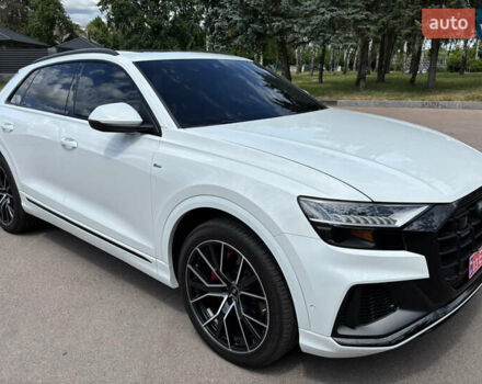 Білий Ауді Q8, об'ємом двигуна 3 л та пробігом 30 тис. км за 65000 $, фото 1 на Automoto.ua
