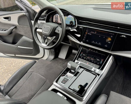 Білий Ауді Q8, об'ємом двигуна 2.97 л та пробігом 94 тис. км за 72500 $, фото 47 на Automoto.ua