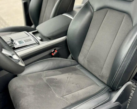 Білий Ауді Q8, об'ємом двигуна 2.97 л та пробігом 94 тис. км за 72500 $, фото 45 на Automoto.ua