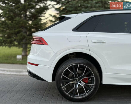 Белый Ауди Q8, объемом двигателя 3 л и пробегом 36 тыс. км за 68000 $, фото 29 на Automoto.ua