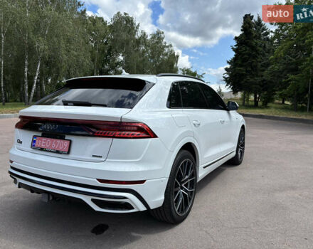 Білий Ауді Q8, об'ємом двигуна 3 л та пробігом 30 тис. км за 65000 $, фото 6 на Automoto.ua