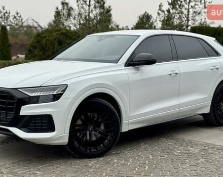 Білий Ауді Q8, об'ємом двигуна 2.97 л та пробігом 94 тис. км за 72500 $, фото 4 на Automoto.ua