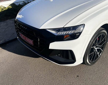 Белый Ауди Q8, объемом двигателя 3 л и пробегом 39 тыс. км за 73500 $, фото 43 на Automoto.ua