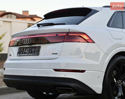 Белый Ауди Q8, объемом двигателя 2.97 л и пробегом 1 тыс. км за 93999 $, фото 26 на Automoto.ua
