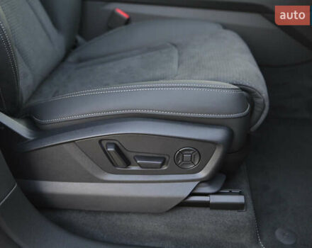 Белый Ауди Q8, объемом двигателя 2.97 л и пробегом 1 тыс. км за 93999 $, фото 68 на Automoto.ua