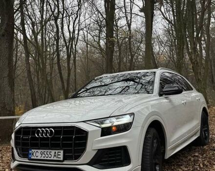 Белый Ауди Q8, объемом двигателя 3 л и пробегом 128 тыс. км за 49999 $, фото 1 на Automoto.ua
