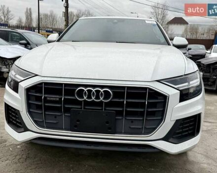 Белый Ауди Q8, объемом двигателя 3 л и пробегом 98 тыс. км за 38000 $, фото 1 на Automoto.ua