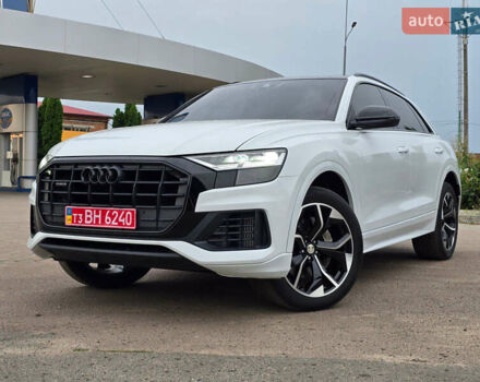 Белый Ауди Q8, объемом двигателя 3 л и пробегом 152 тыс. км за 43100 $, фото 1 на Automoto.ua
