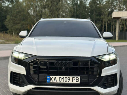 Ауді Q8 2019 у Києві на Automoto.ua Білий Ауді Q8, об'ємом двигуна 3 л та пробігом 95 тис. км за 47000 $, фото 1 на Automoto.ua