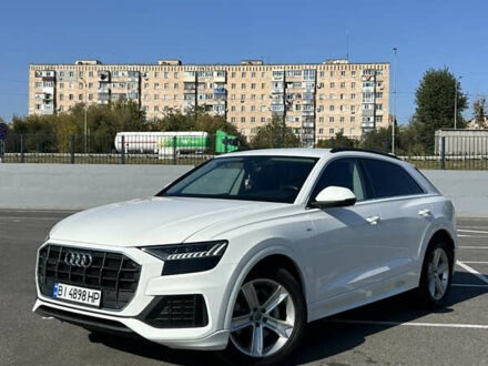 Ауді Q8 2019 у Полтаві на Automoto.ua Білий Ауді Q8, об'ємом двигуна 2.97 л та пробігом 172 тис. км за 57000 $, фото 1 на Automoto.ua