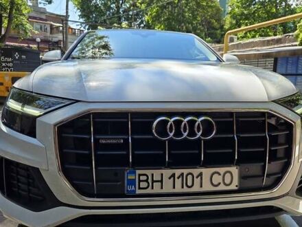Ауді Q8 2019 у Одесі на Automoto.ua Білий Ауді Q8, об'ємом двигуна 2.97 л та пробігом 46 тис. км за 63500 $, фото 1 на Automoto.ua