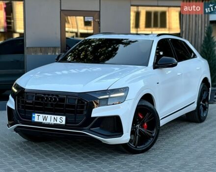 Белый Ауди Q8, объемом двигателя 3 л и пробегом 82 тыс. км за 49900 $, фото 1 на Automoto.ua