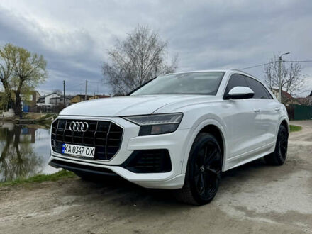 Ауди Q8 2019 в Киеве на Automoto.ua Белый Ауди Q8, объемом двигателя 3 л и пробегом 99 тыс. км за 53900 $, фото 1 на Automoto.ua