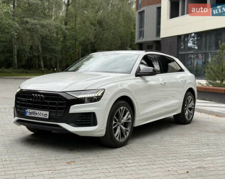 Білий Ауді Q8, об'ємом двигуна 2.97 л та пробігом 47 тис. км за 64000 $, фото 1 на Automoto.ua