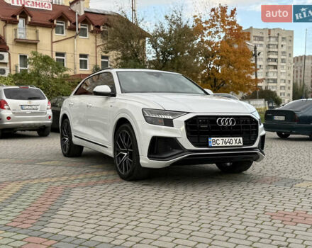 Белый Ауди Q8, объемом двигателя 3 л и пробегом 76 тыс. км за 64100 $, фото 1 на Automoto.ua