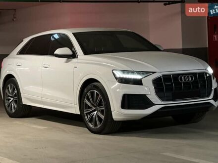 Белый Ауди Q8, объемом двигателя 3 л и пробегом 110 тыс. км за 59900 $, фото 1 на Automoto.ua