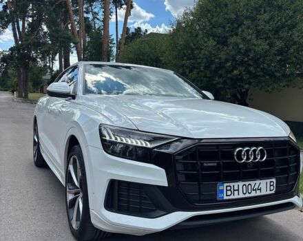 Белый Ауди Q8, объемом двигателя 2.97 л и пробегом 102 тыс. км за 65000 $, фото 1 на Automoto.ua