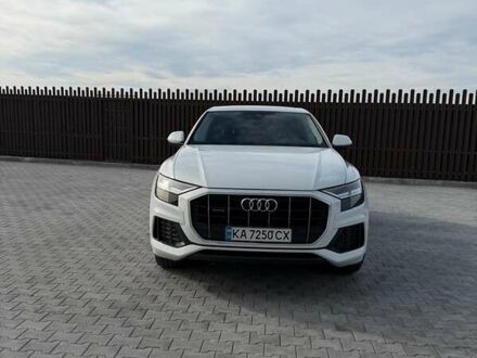 Білий Ауді Q8, об'ємом двигуна 2.97 л та пробігом 123 тис. км за 58000 $, фото 1 на Automoto.ua