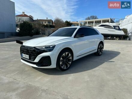 Білий Ауді Q8, об'ємом двигуна 2.97 л та пробігом 29 тис. км за 84500 $, фото 1 на Automoto.ua