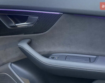 Чорний Ауді Q8, об'ємом двигуна 2.97 л та пробігом 142 тис. км за 59500 $, фото 55 на Automoto.ua