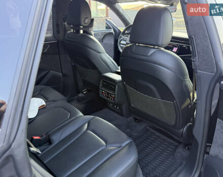 Ауди Q8 2018 в Луцке на Automoto.ua Черный Ауди Q8, объемом двигателя 3 л и пробегом 117 тыс. км за 58000 $, фото 16 на Automoto.ua