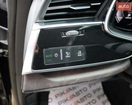 Ауди Q8 2018 в Львове на Automoto.ua Черный Ауди Q8, объемом двигателя 3 л и пробегом 119 тыс. км за 54900 $, фото 17 на Automoto.ua