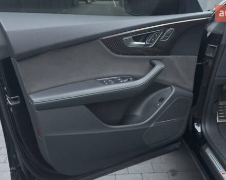 Чорний Ауді Q8, об'ємом двигуна 2.97 л та пробігом 142 тис. км за 59500 $, фото 24 на Automoto.ua