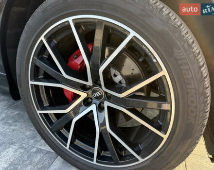 Ауди Q8 2018 в Луцке на Automoto.ua Черный Ауди Q8, объемом двигателя 3 л и пробегом 117 тыс. км за 58000 $, фото 6 на Automoto.ua