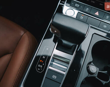 Ауди Q8 2018 в Киеве на Automoto.ua Черный Ауди Q8, объемом двигателя 3 л и пробегом 169 тыс. км за 49555 $, фото 35 на Automoto.ua