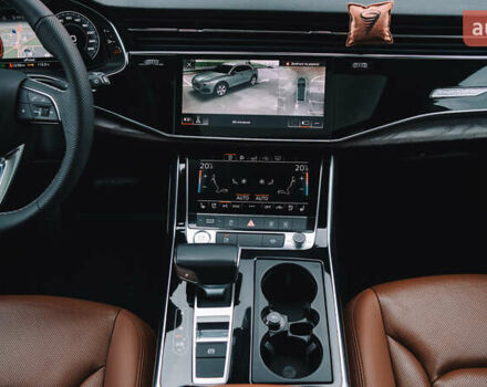 Ауди Q8 2018 в Киеве на Automoto.ua Черный Ауди Q8, объемом двигателя 3 л и пробегом 169 тыс. км за 49555 $, фото 29 на Automoto.ua